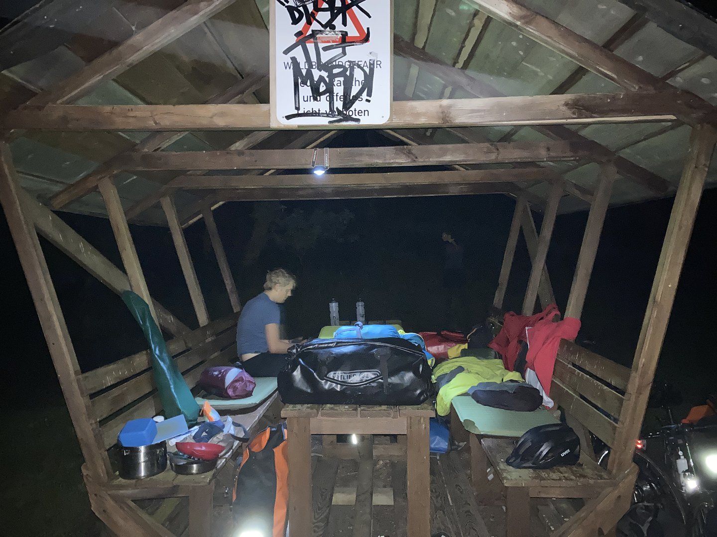 Traumschlafplatz mit unserer Einrichtung bei Nacht